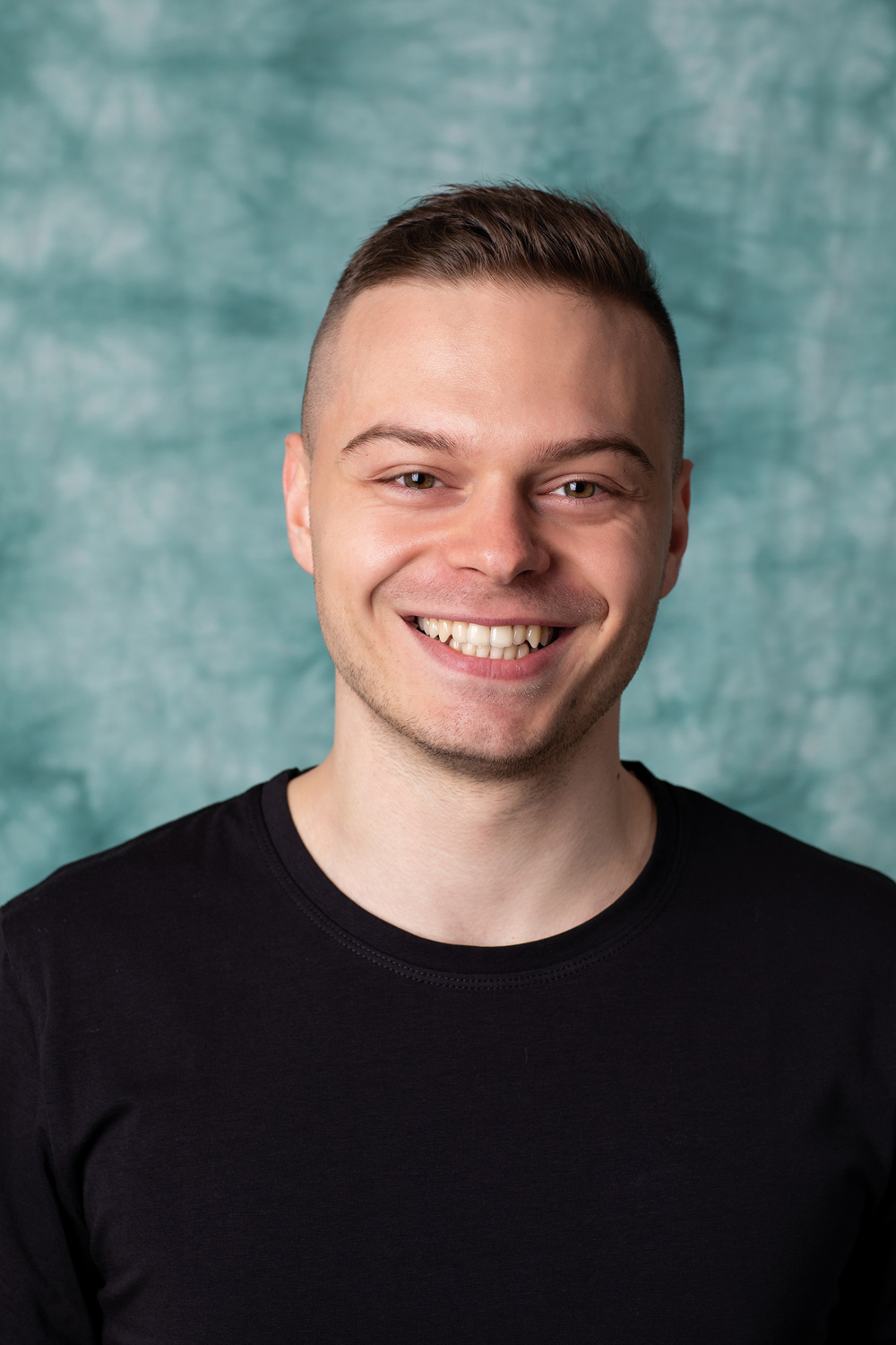 Nikola Nikolow - Bulgarian Nikola Nikolow - Bulgarian