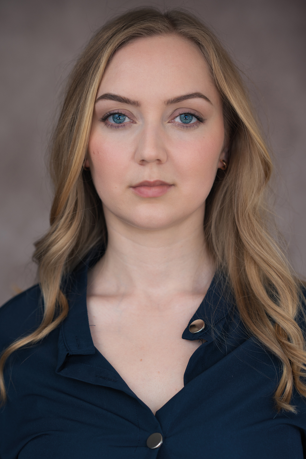 Natalie Linden - English Natalie Linden - English